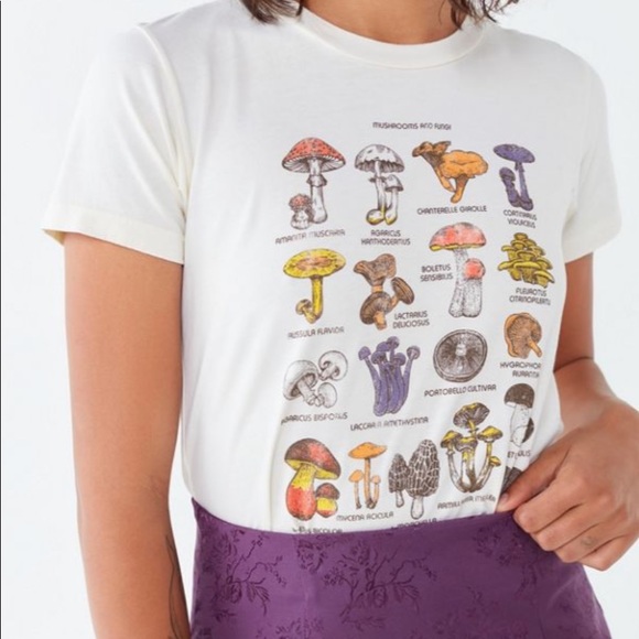 Mushroom graphic tee Clearance